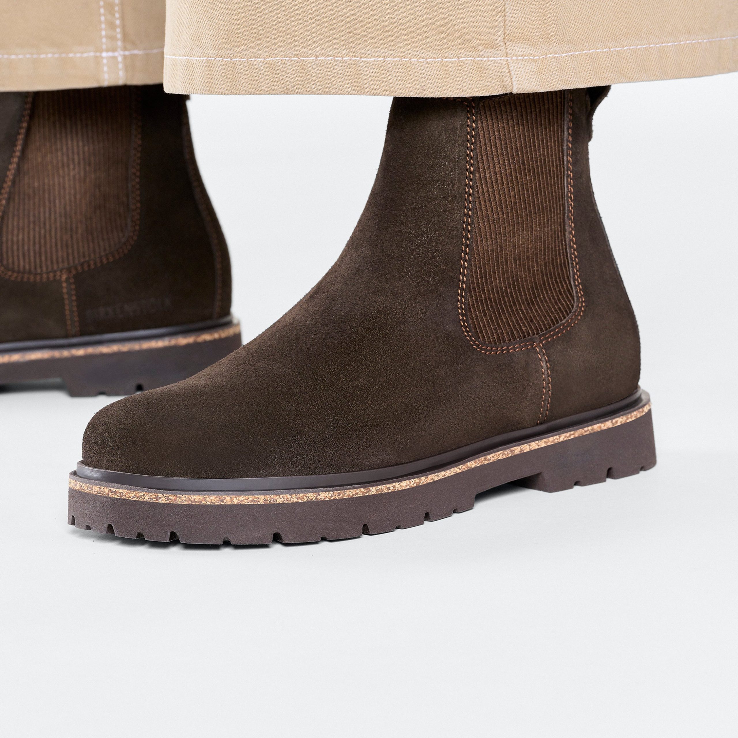 Highwood W Mocca Suede Leather - Image 6